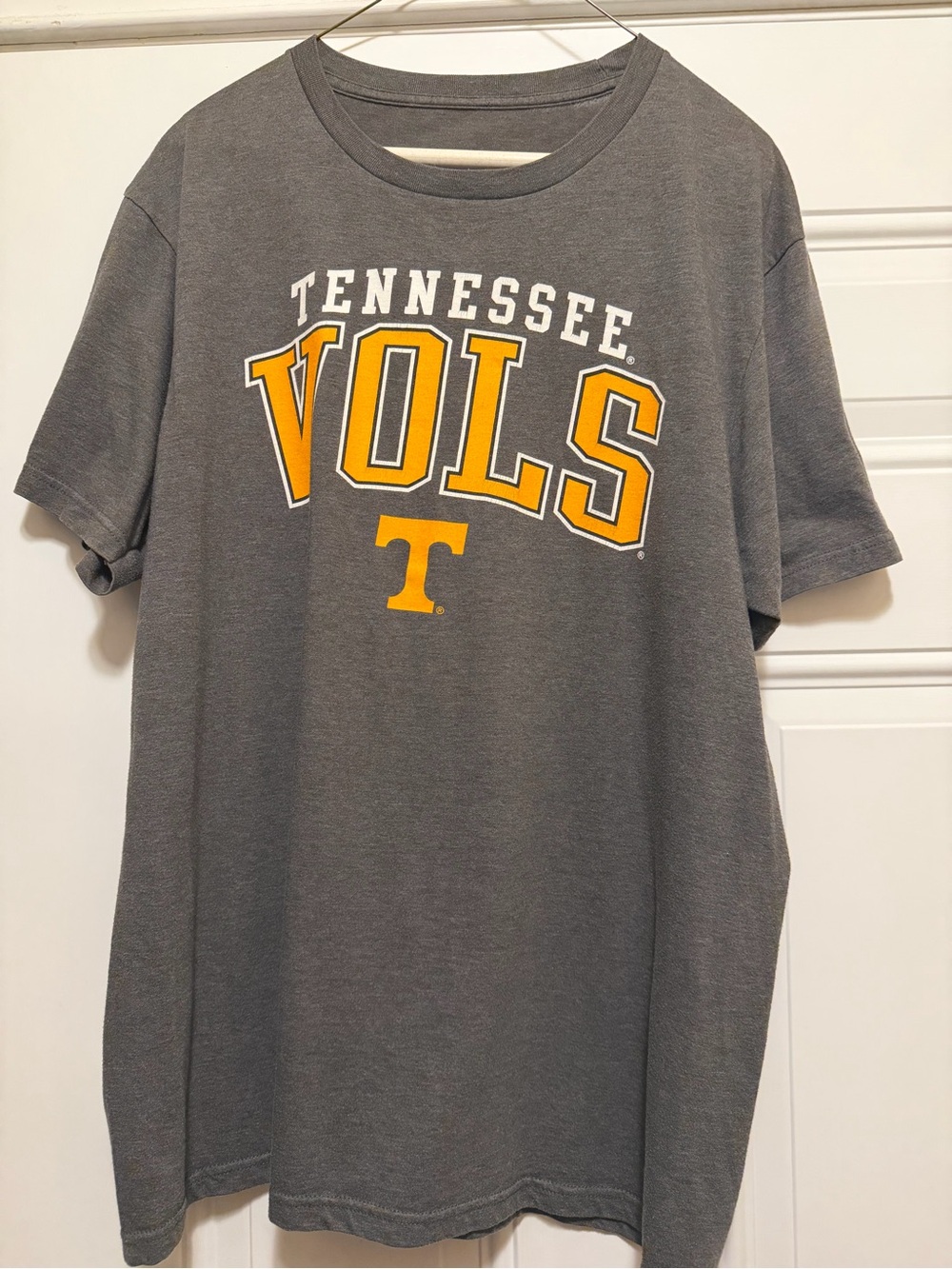 Fanatics TN Vols Gray and Orange Short Sleeve T shirt preloved.